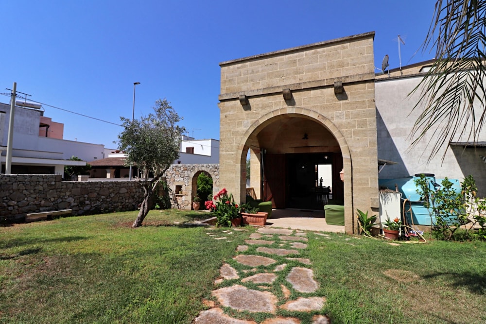 Photo 25