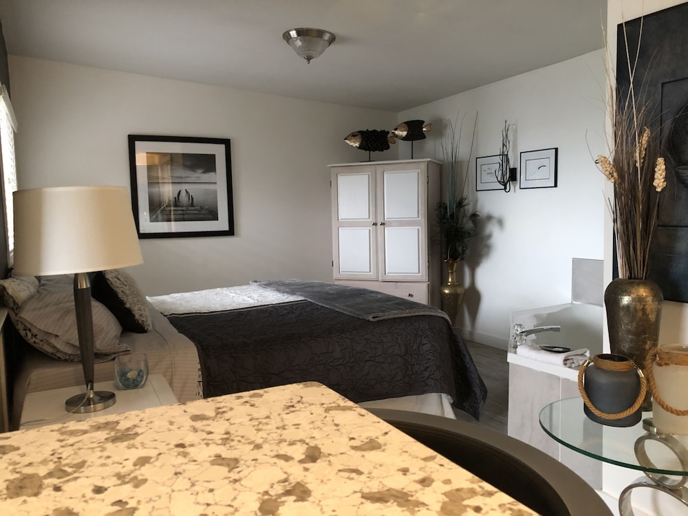 Qualicum Breeze Beach Resort