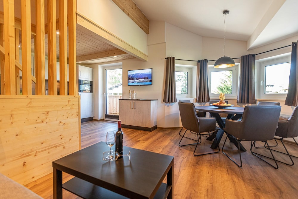 Tevini Boutique Suites - Apartment Air