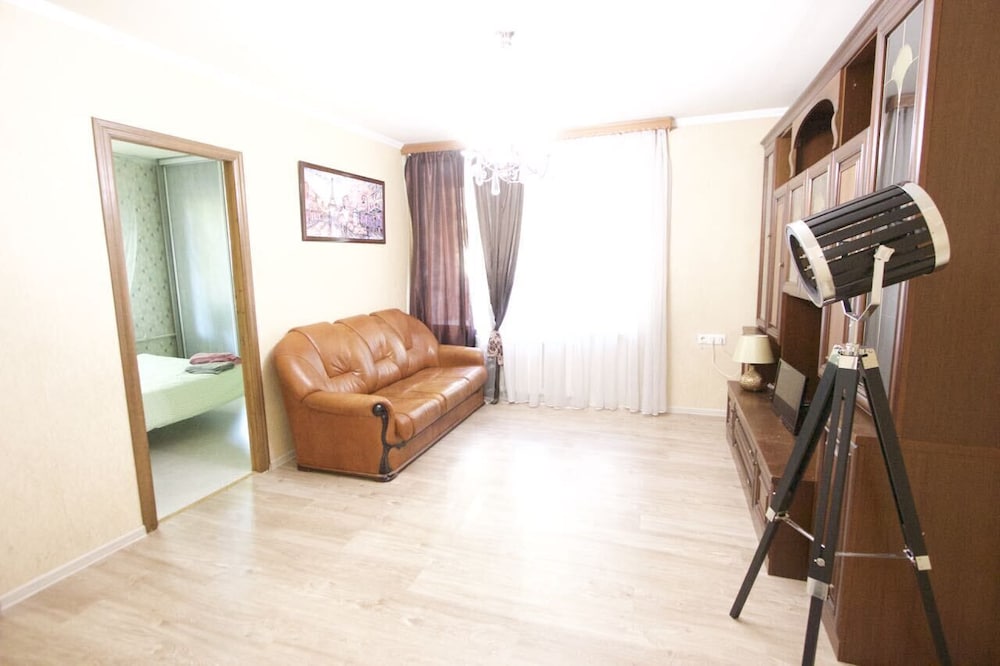 Apartment on Bolshoy Kondratievskii