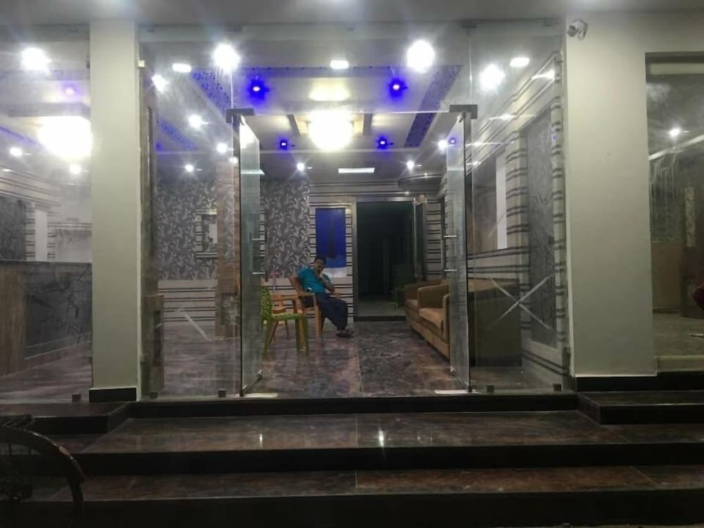 Gadadhar Resort