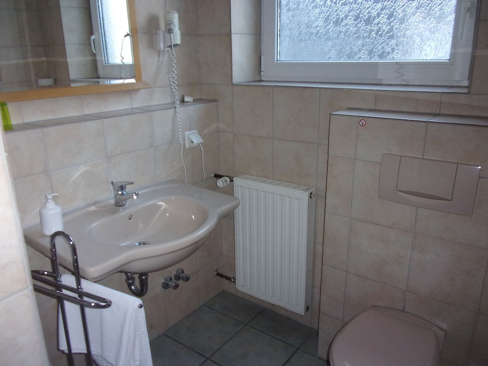 Saarbruecken Vacations - Boutique-Hotel Fahrhaus Saarbrucken - Property Image 19