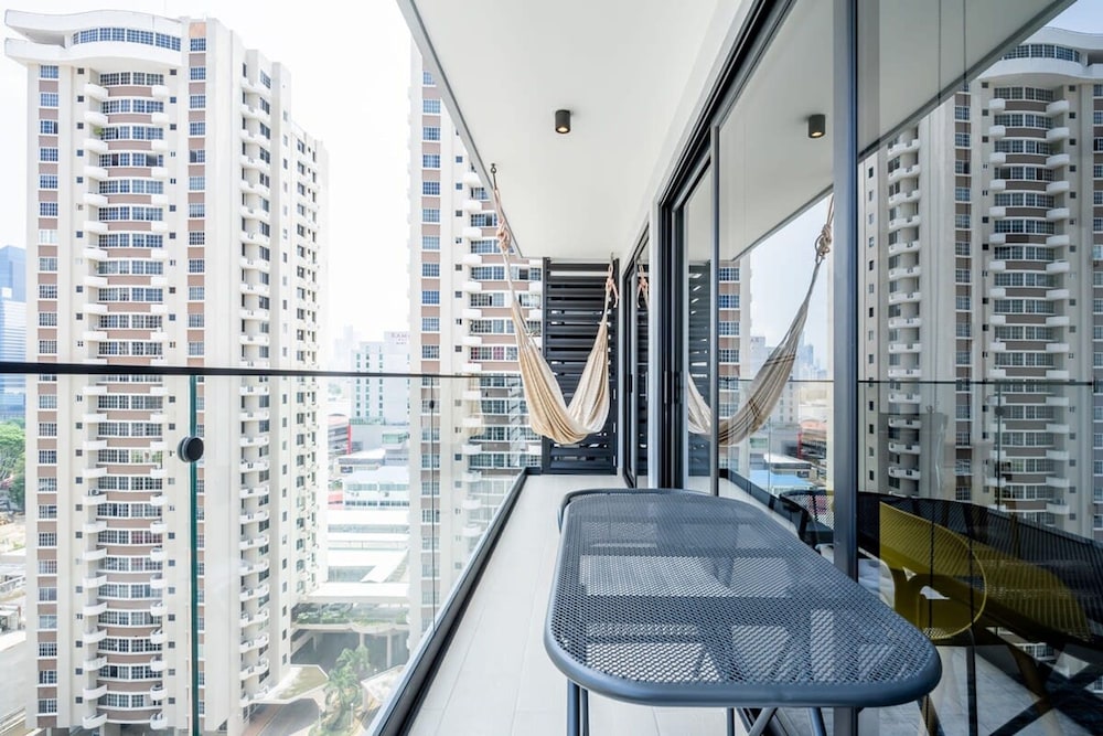 w Wonderful 1BR in San Francisco With Balcony
