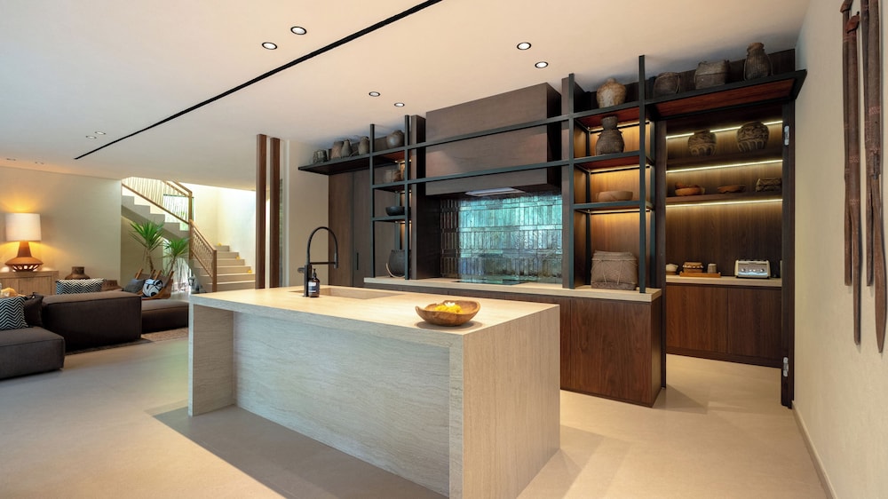 Villa Fiji by Villa Finder