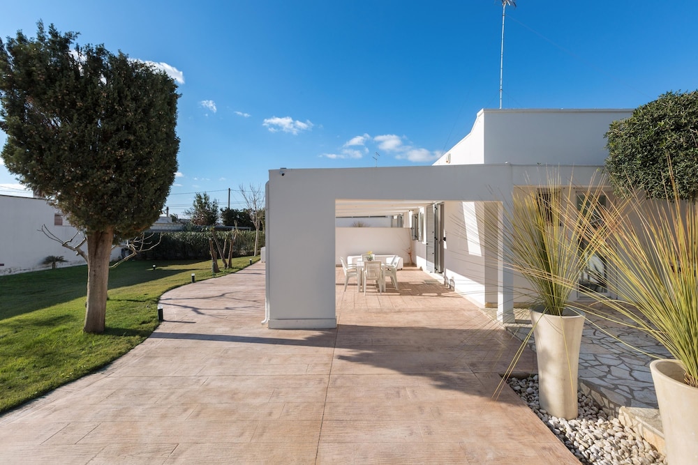 Villa Espada view 2