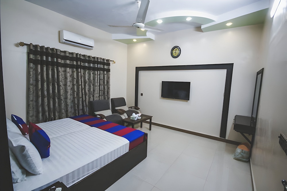 Regalia Inn Hotel
