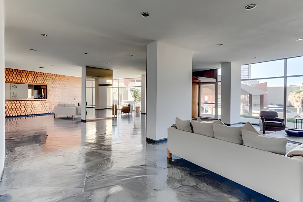 Oceana Suites Lafayette