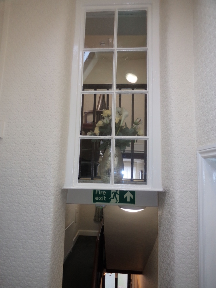 Ivy House