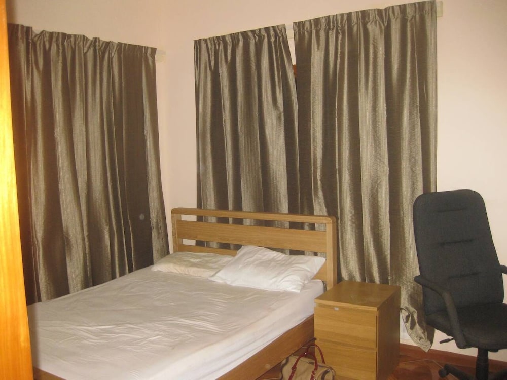 Ghouse Ideal For Friendsfamily And Corporate view 2