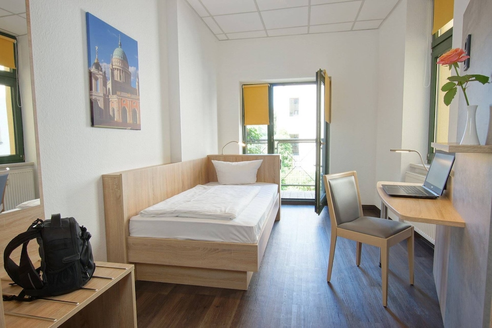 Bed & Breakfast am Luisenplatz view 5