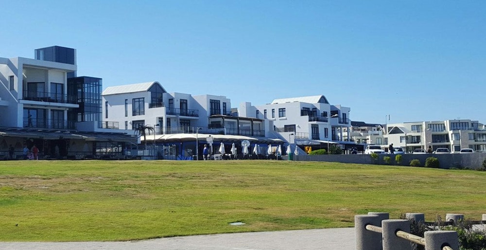 Eden on the Bay Self Catering Accommodation