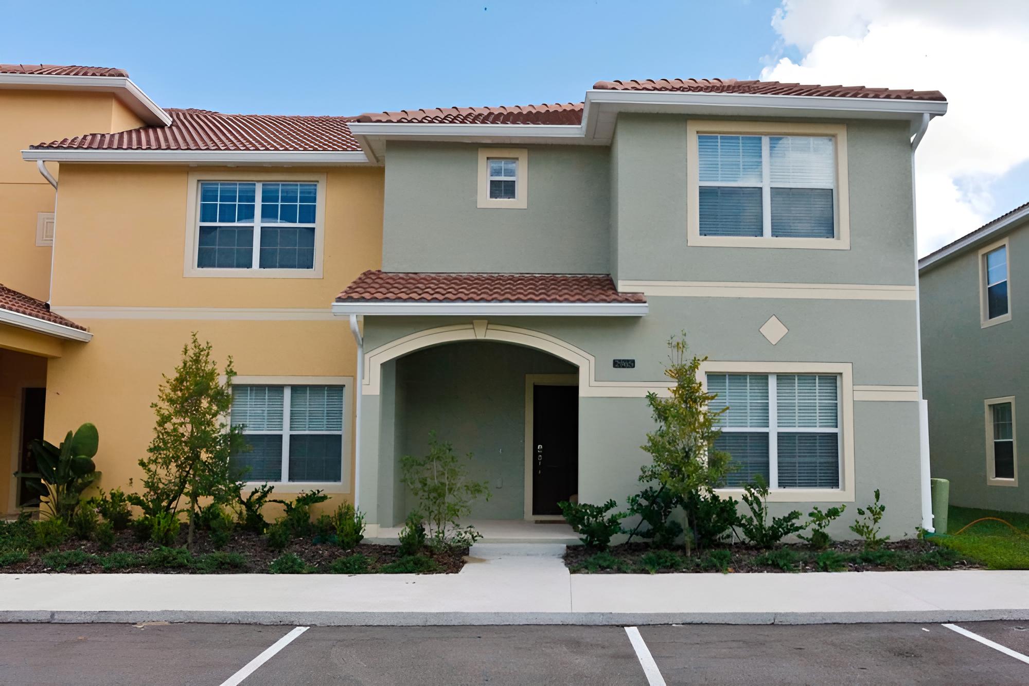 Paradise Palms 2965 - Image 1