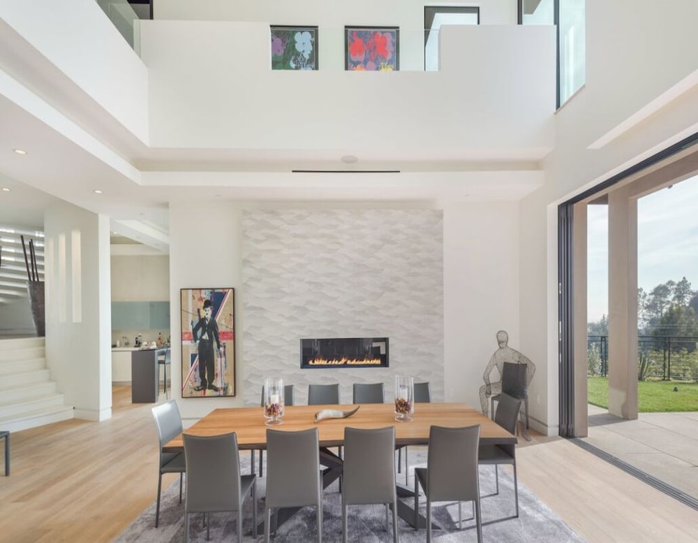 Zorada - Private Hollywood Hills Luxury With Endless Amenities and City Views