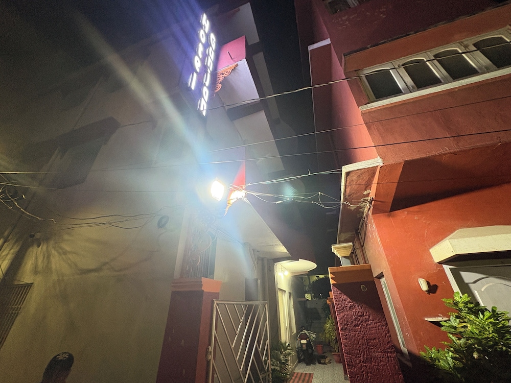 Hotel Gunjan Hotel Puri