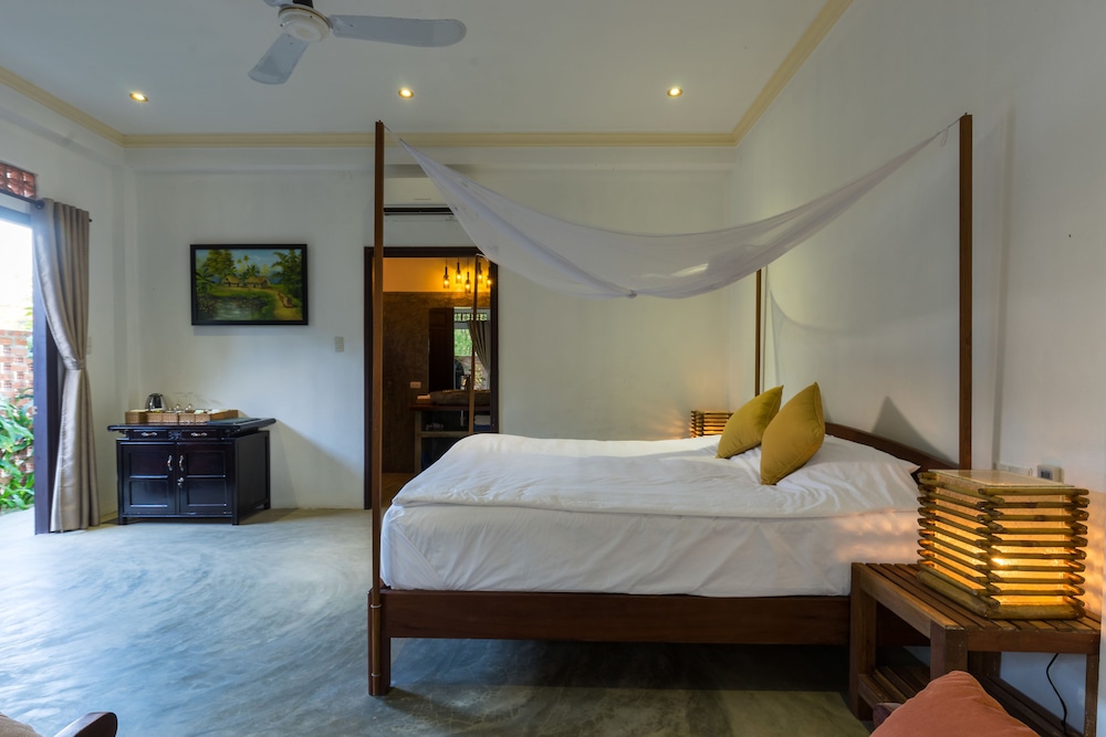 Blue Beach Village Homestay