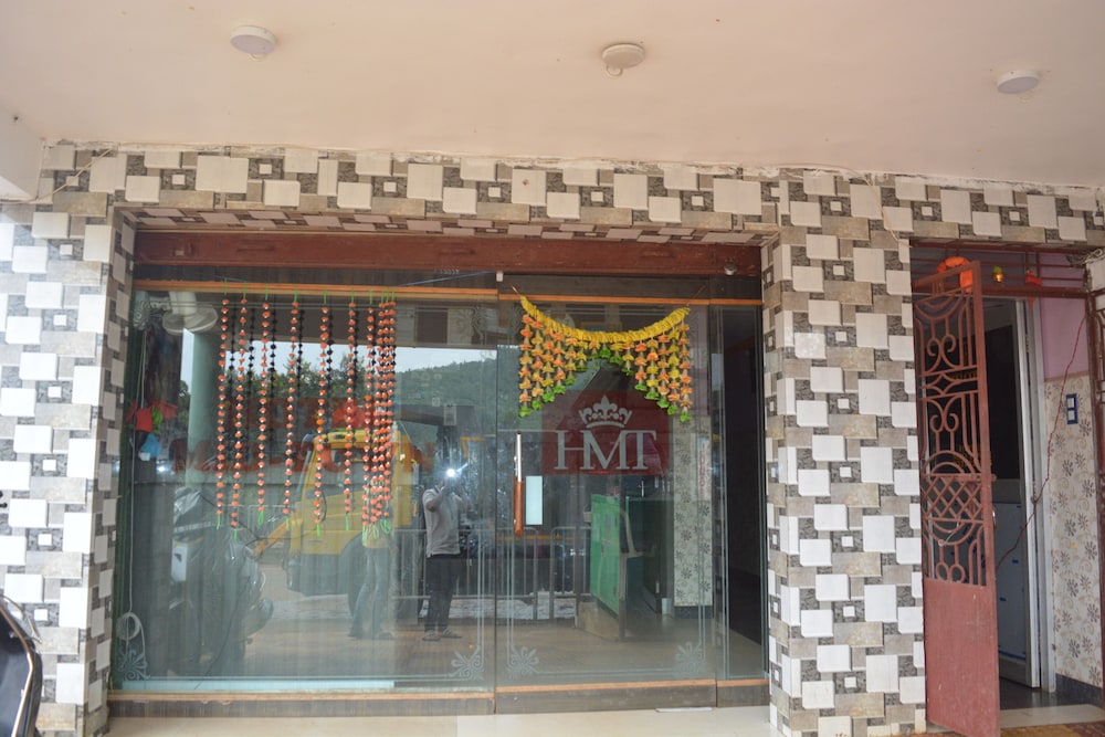 Hotel Mid Town Daringbadi