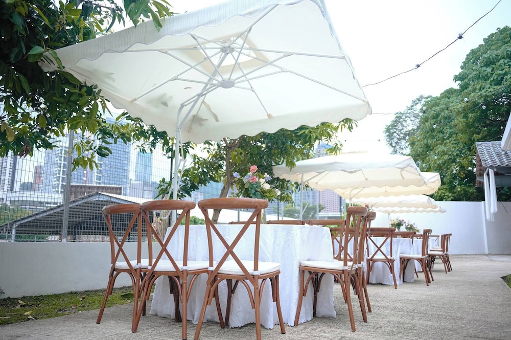 Luxury Tropical Bungalow in Damansara Golden Core