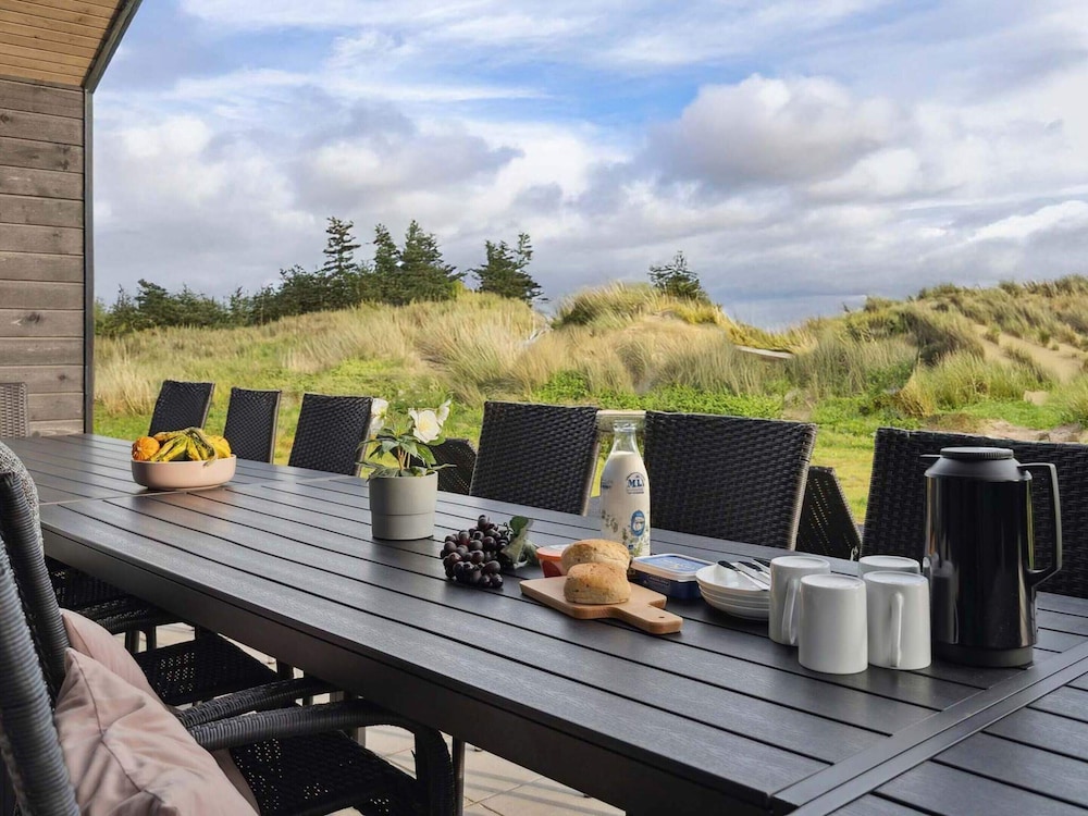 5 Star Holiday Home in Lokken