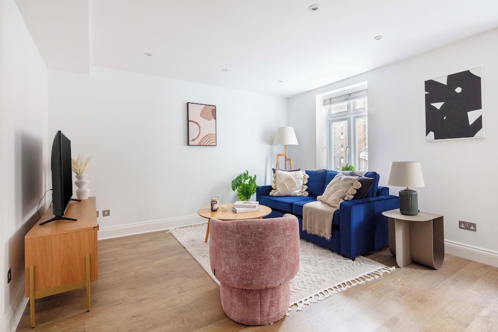 Stylish 1BR in the Heart of Westminster