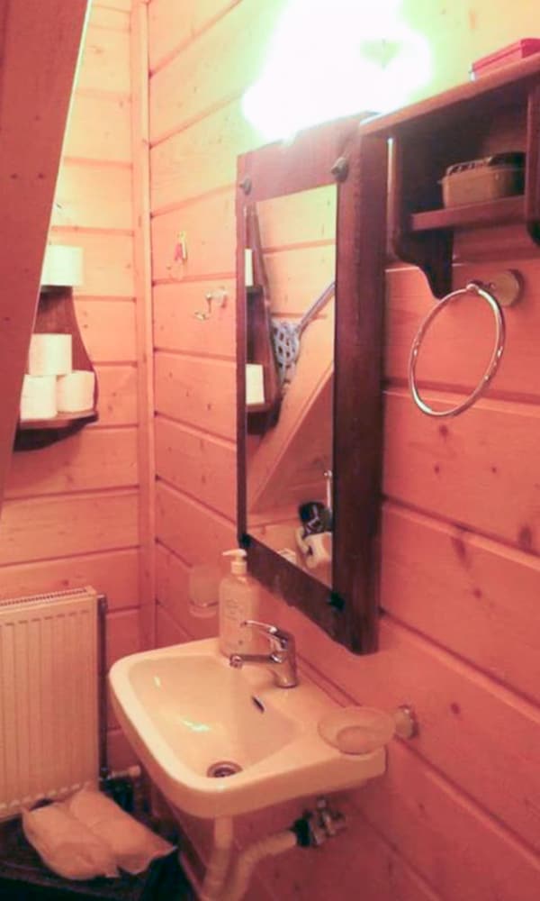 Kedra Village Cozy Chalet - Mountain Getaway