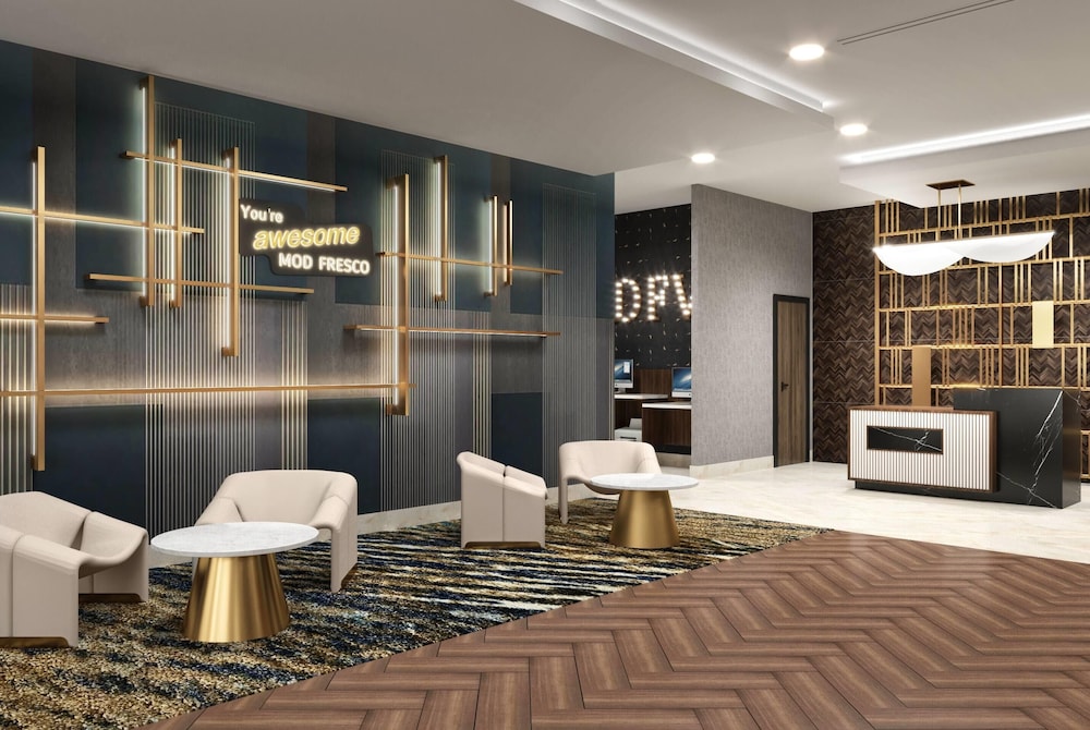 La Quinta Inn & Suites by Wyndham Mebane