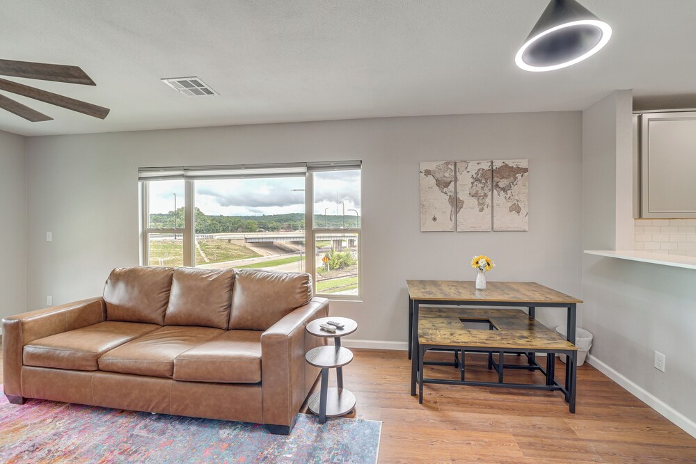 Newly Renovated Unit Near Dtwn Tulsa & Hospitals!