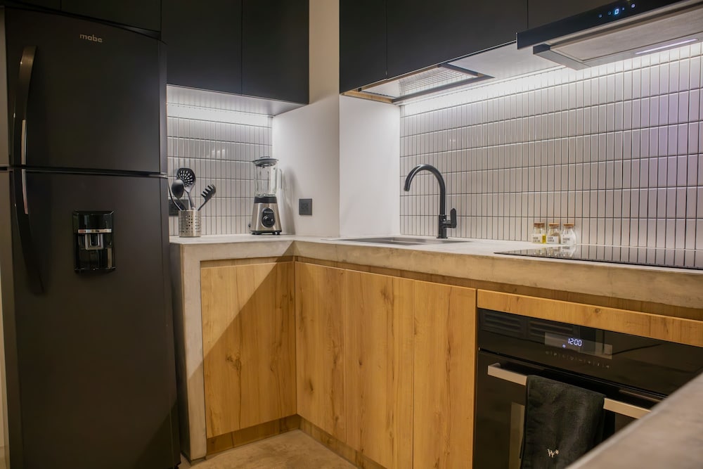 w Phenomenal 1BR w Balcony in Barranco