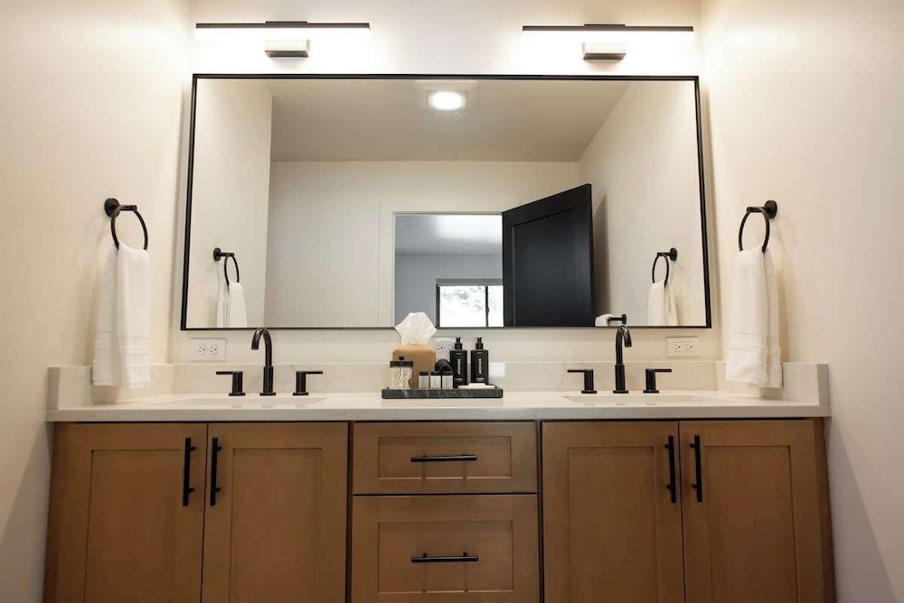 Afton Peak in Faber With 5 Bedrooms and 3 5 Bathrooms