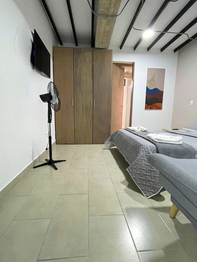 M1145 Loft