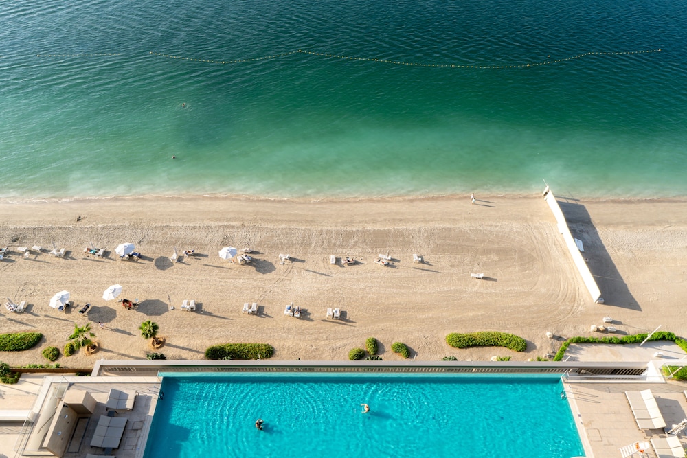 YOUR STAY Apartments Luxury Beachfront Living