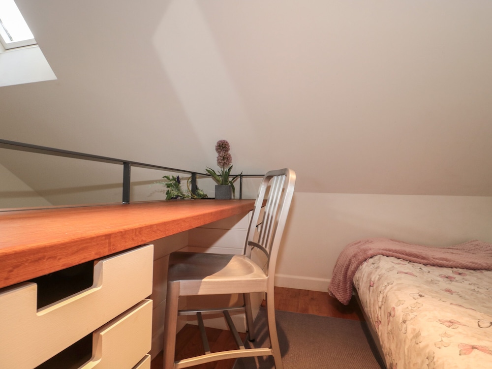 Pips Hideaway