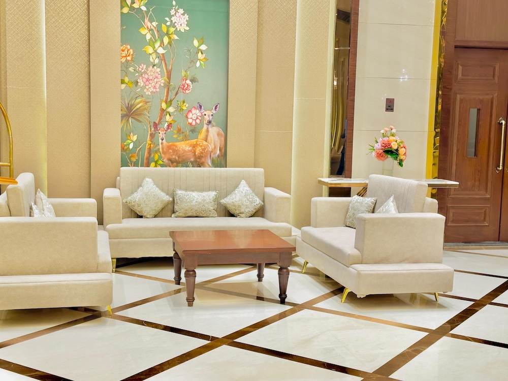 HOTEL SUKH FARM