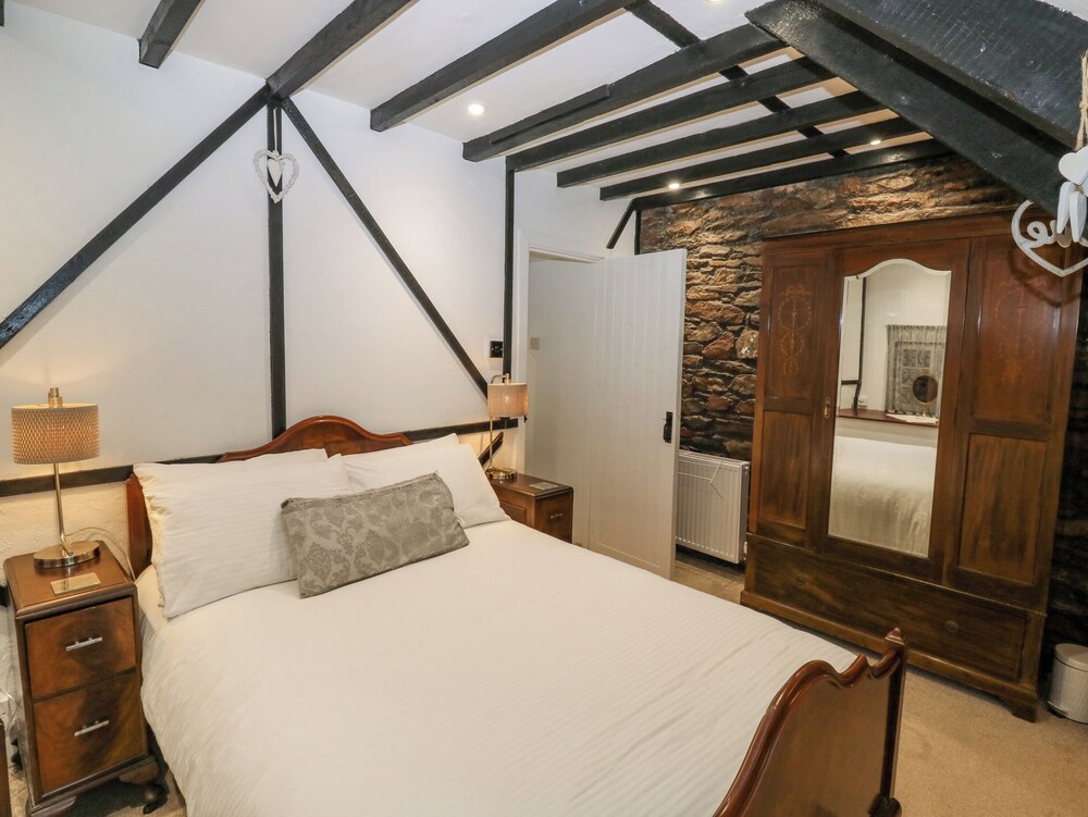 Hearthstone East Cottage