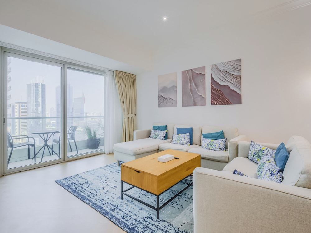 Marina Heights Residences - Dubai Marina