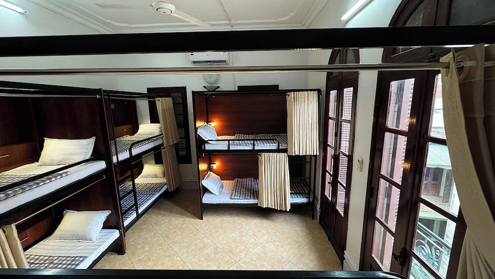 Tuna Homestay