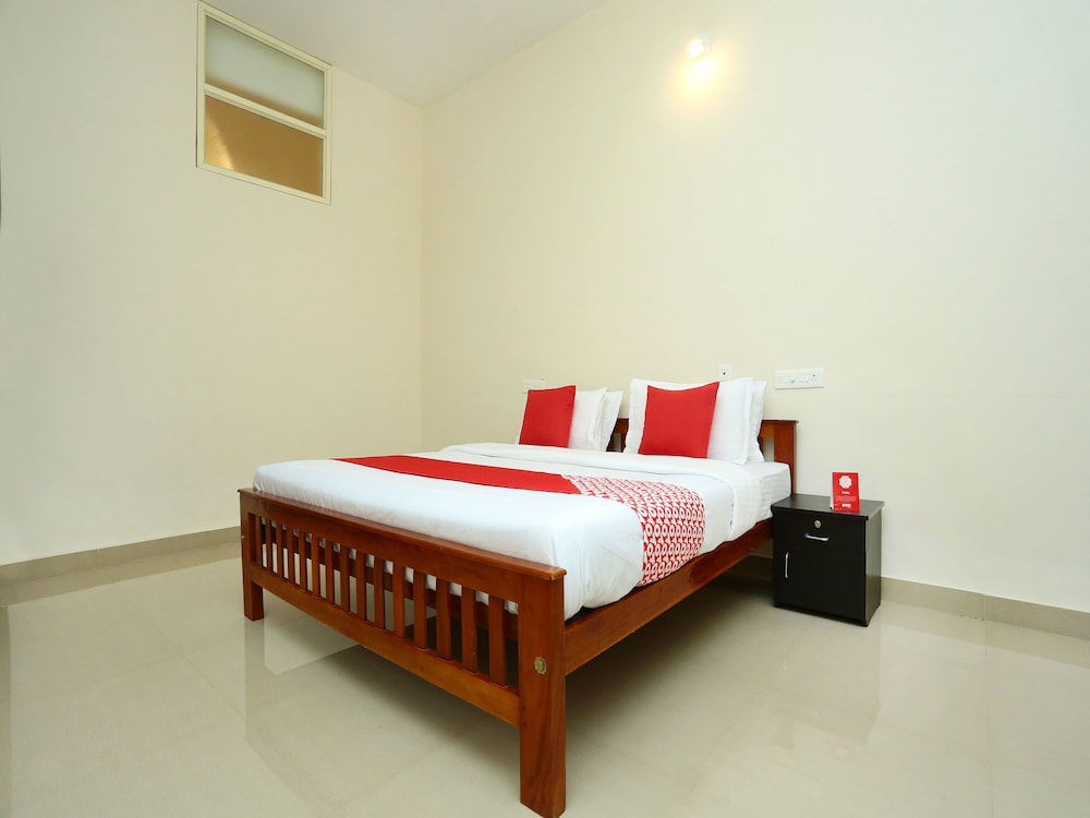 OYO 11516 Wayanad Royal Stream