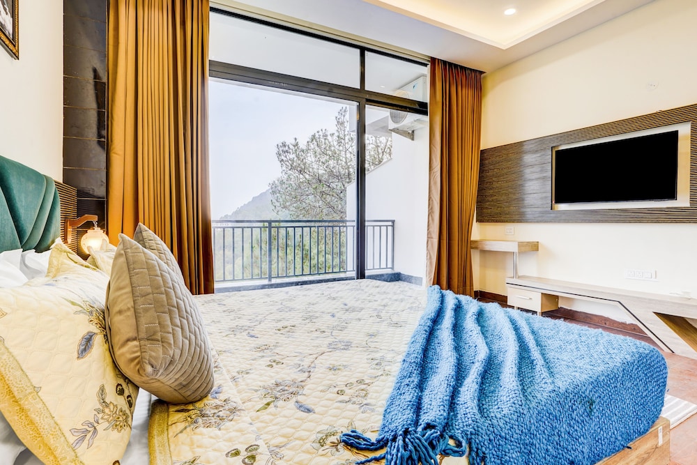 Alaya Stays Serene Woods Hotel Near Mall Road
