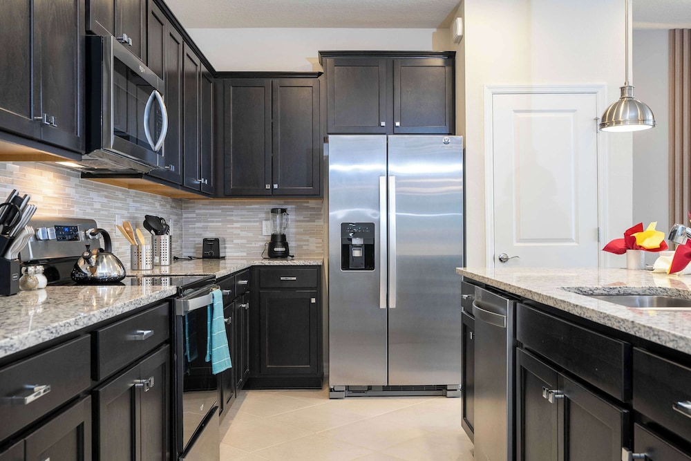 Luxury Private Pool & Themed Rooms Close To Disney 1282