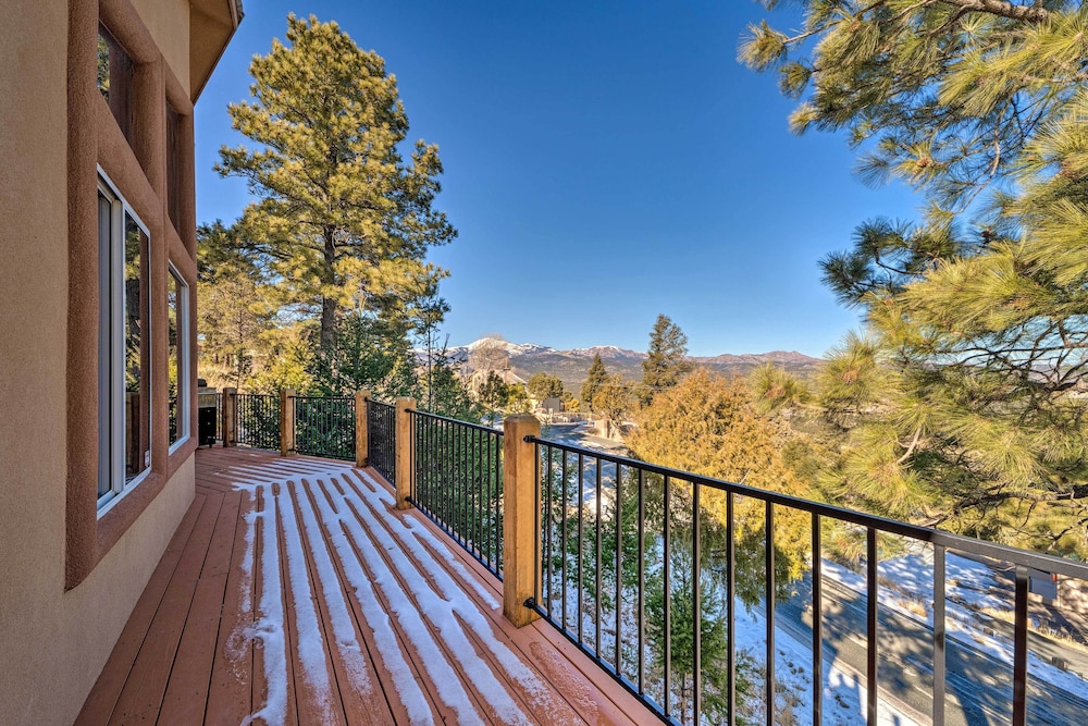 Mountaintop Ruidoso Paradise - Hot Tub & Game Room view 3