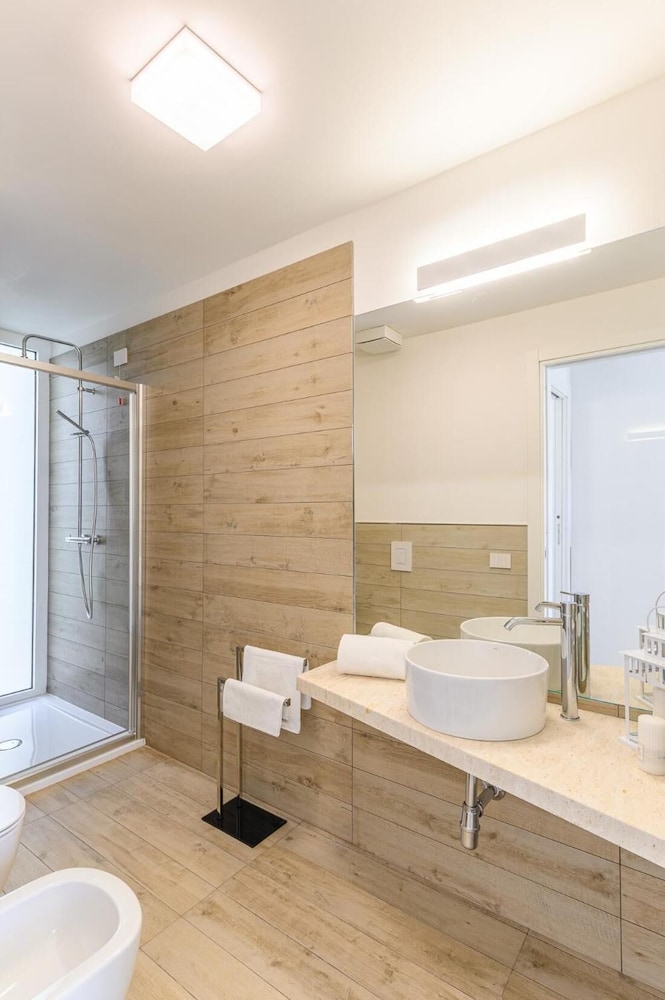 Stunning Capo Falcone Charming Apartments 1 Bedroom Apt Sleeps 4 Plus Child photo 5