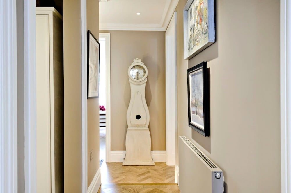 Serene 2 Bed Flat Chiswick Min Monthly Stay