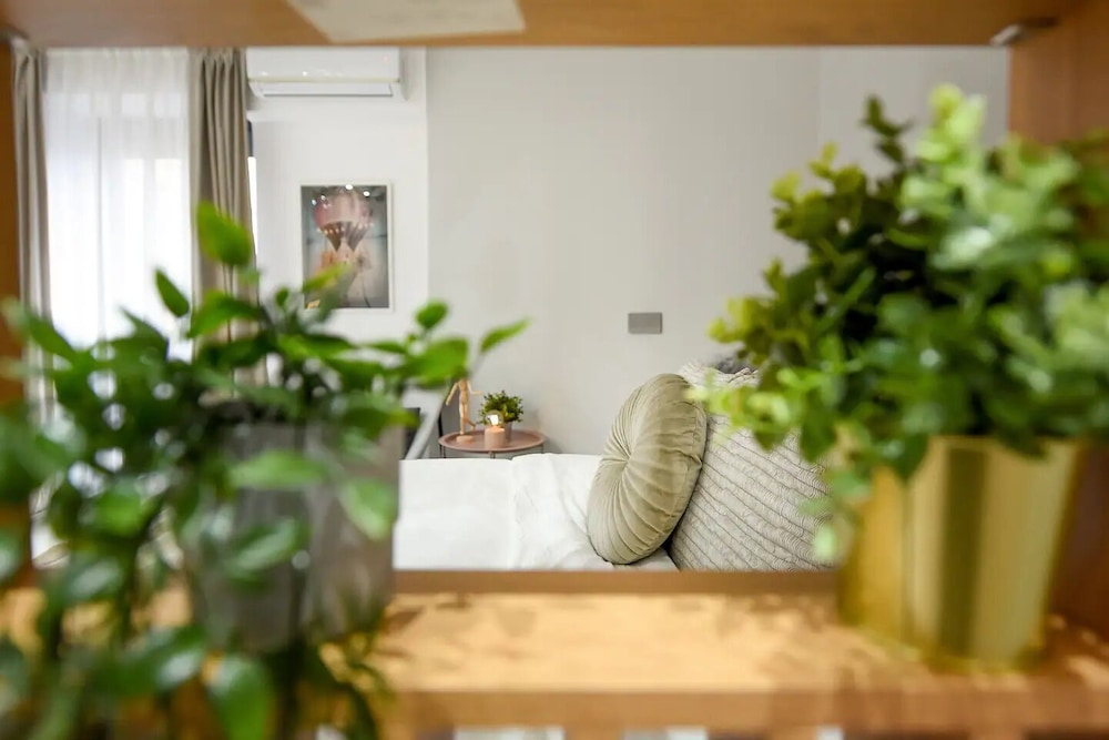 Aiastay Bucharest River Apartments