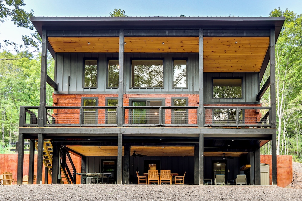 Blue Ridge Adventure Base: Grill, Play, Explore!