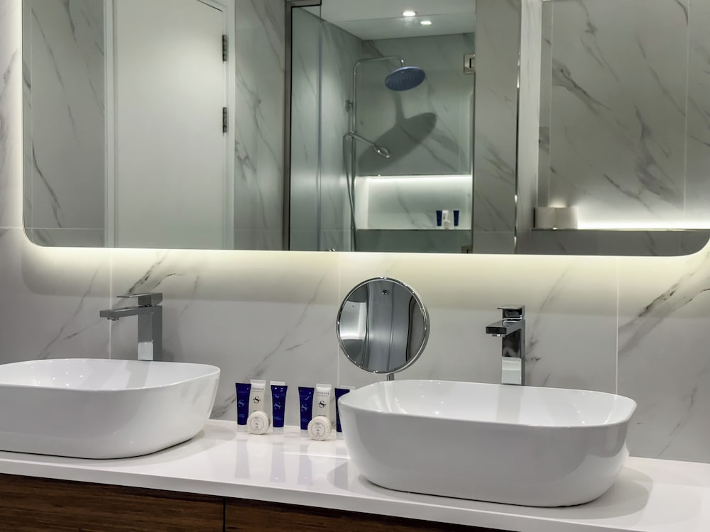 Resort Apartments - Royal Amwaj North