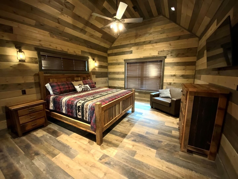 Coal Camp Lodge
