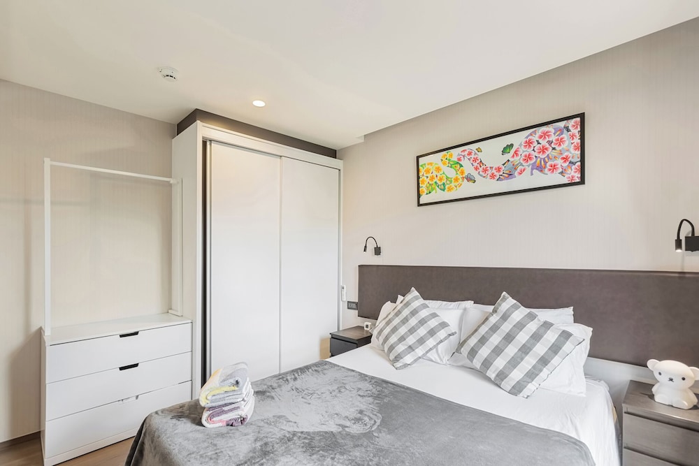 One bedroom Condo in Title V Rawai X308