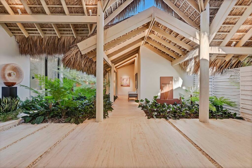 Casa Cana Luxury Tropical Villa in Casa de Campo