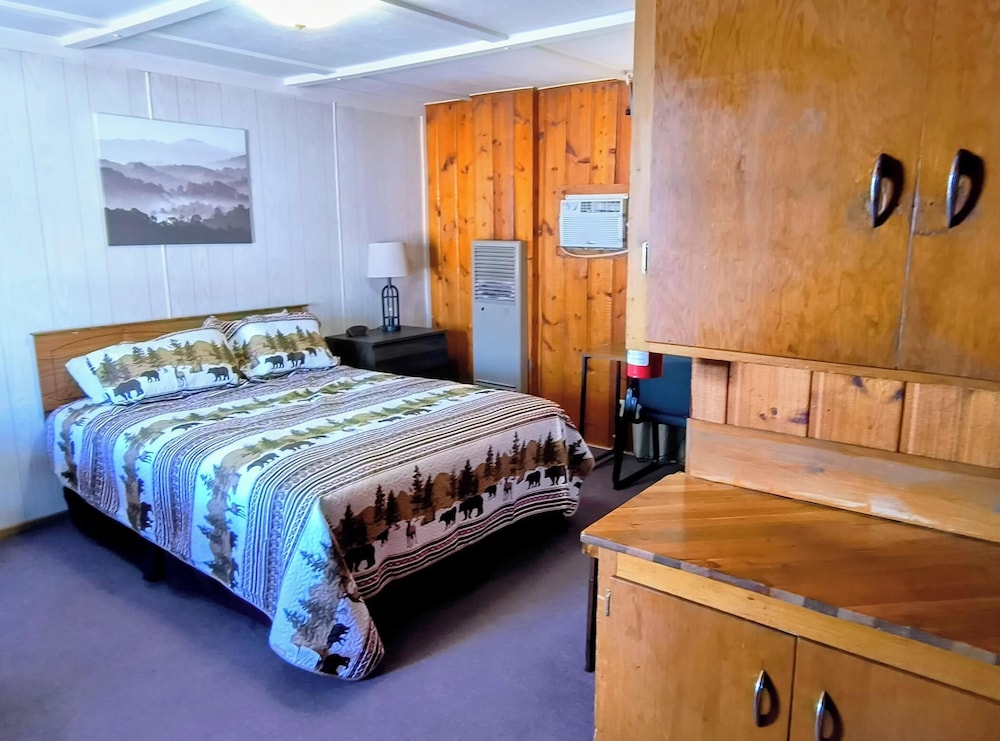 Big Sky Motel