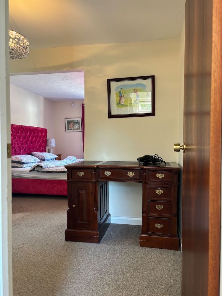 Woodland Retreat in High Wycombe