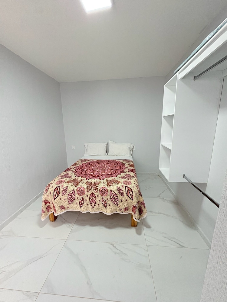 Residencia Gran Coyula Orange A